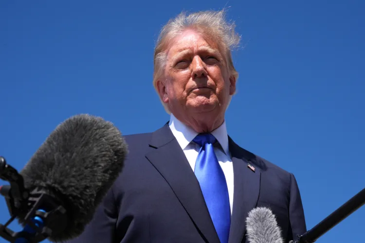 Trump says he thinks war will end after election